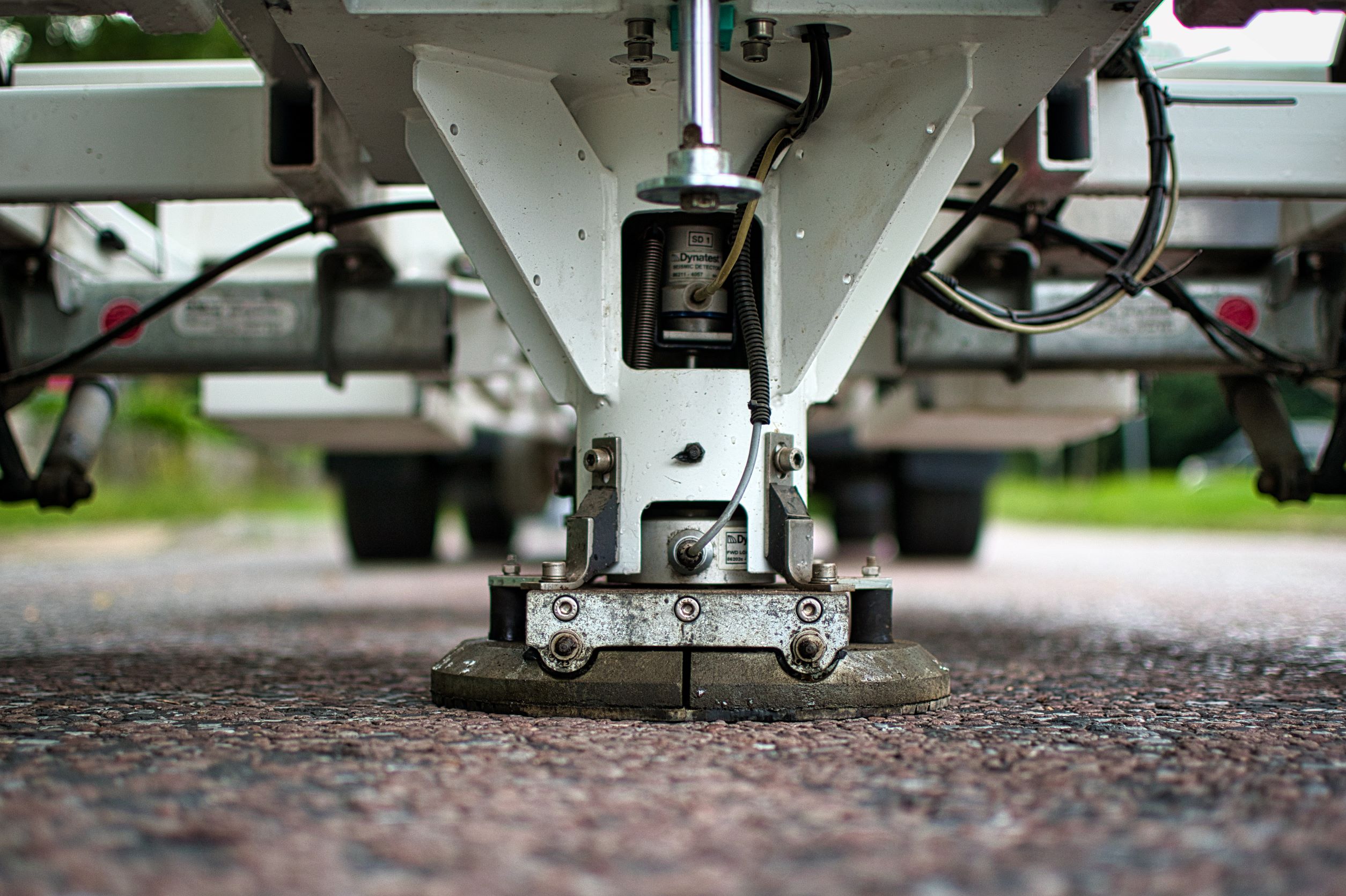 Falling Weight Deflectometer 