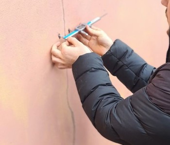 Crack monitoring Crack monitoring